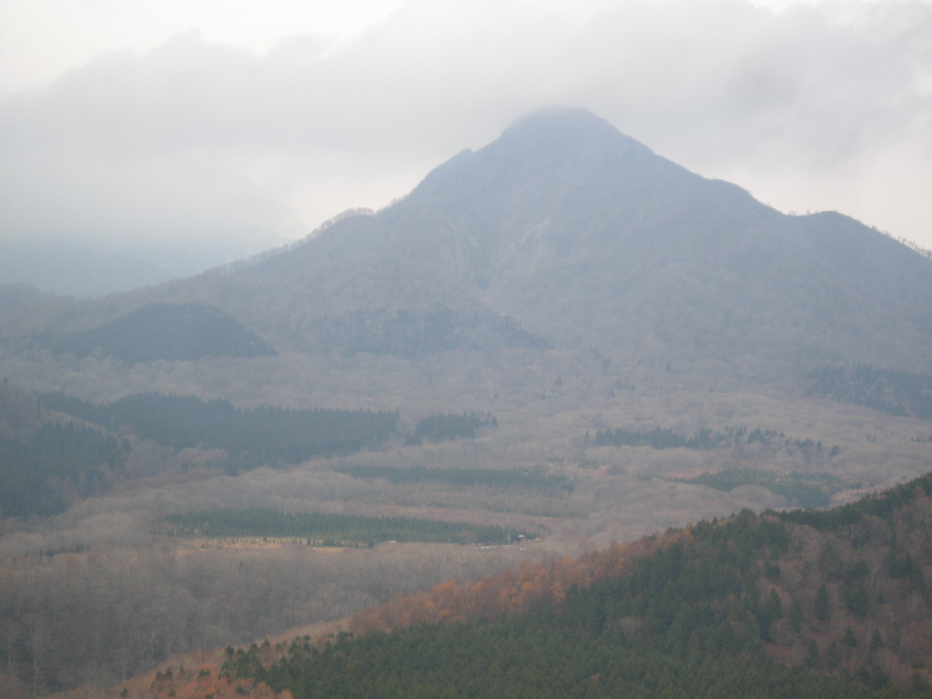 No180 今日も行き先二転三転、決定は大山_b0185573_18305030.jpg