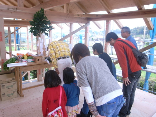 祝・上棟_d0087595_11231065.jpg