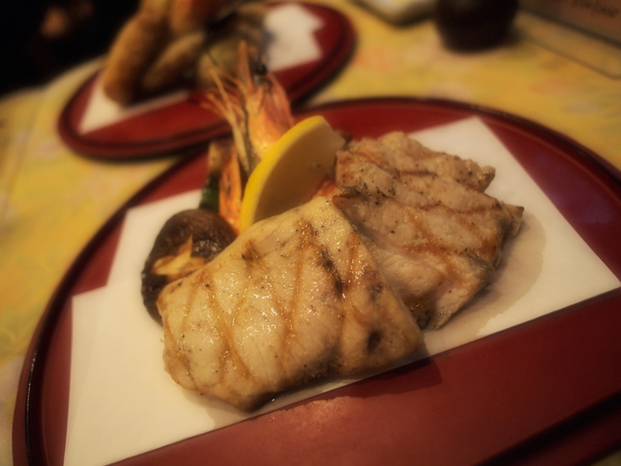 江戸東京たてもの園*ライトアップ2011*影絵で遊ぼう_a0161380_1320353.jpg