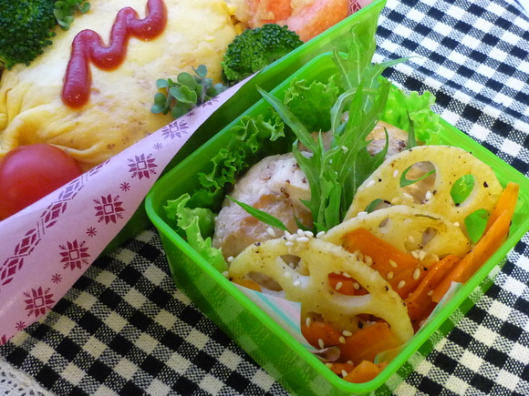 オムライスお弁当＾＾_f0198186_9114851.jpg