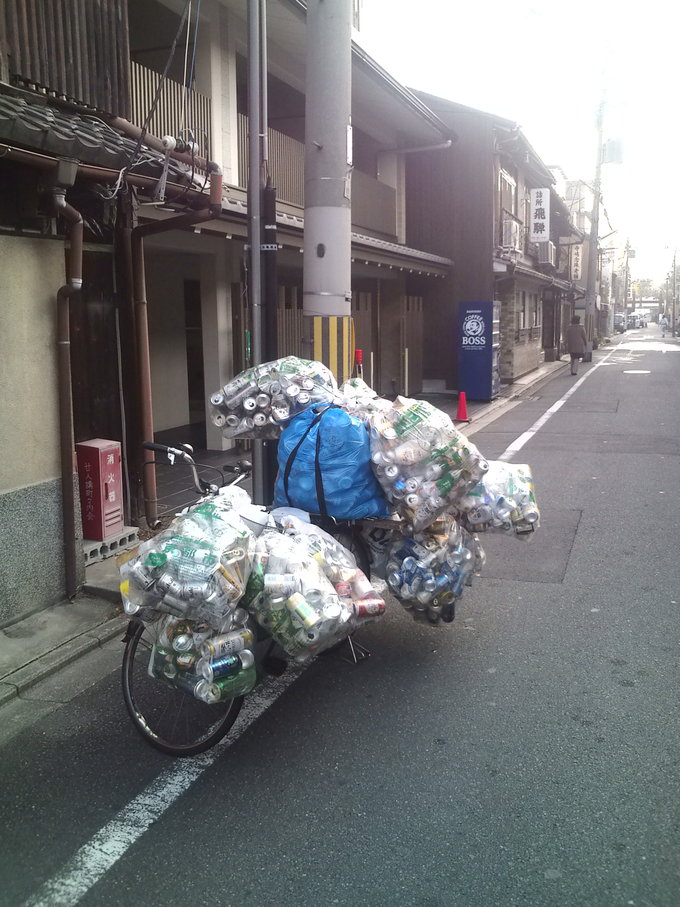 通勤途中_c0113733_14341836.jpg