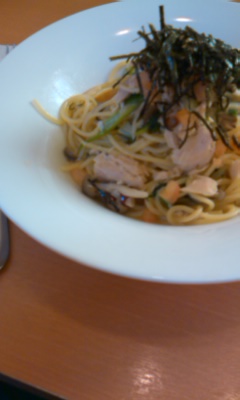 ランチ_a0150850_2340334.jpg