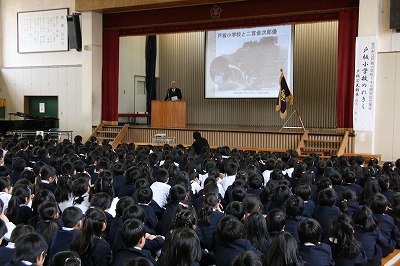 戸板小学校１４０周年記念集会_b0114193_15441733.jpg