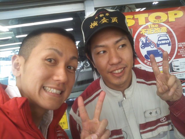 ランクル TOMMY札幌店 12月1日 月初、神宮参拝!_b0127002_21575648.jpg