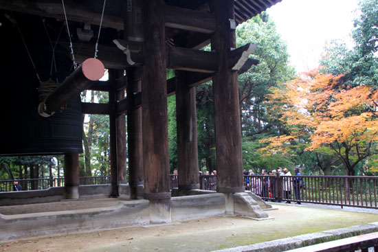 知恩院から粟田神社_e0048413_2244585.jpg
