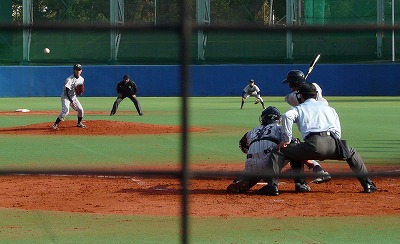 佛教大対愛知学院大 11月23日 第42回明治神宮野球大会_b0166128_1358182.jpg