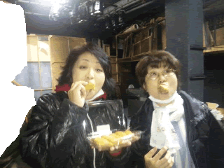 e0112879_1233478.gif