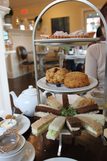 afternoon tea_f0151222_3213260.jpg