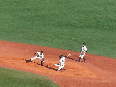 神村学園対光星学院　１１月２４日　第４２回明治神宮大会_b0166128_1129918.jpg