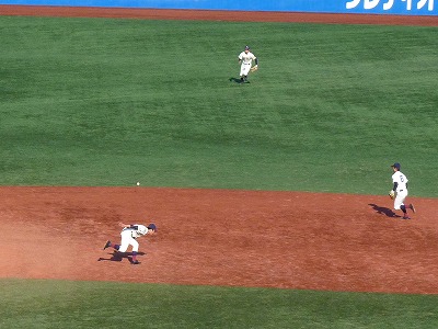 神村学園対光星学院 11月24日 第42回明治神宮大会_b0166128_1145583.jpg
