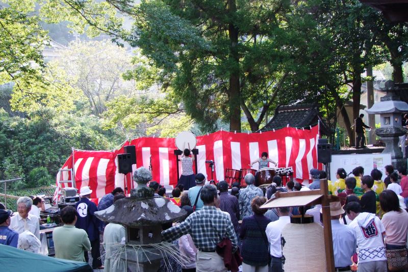 2011金谷ふれあい秋祭り-記録その⑨　2日目　ステージ_a0103948_2353221.jpg