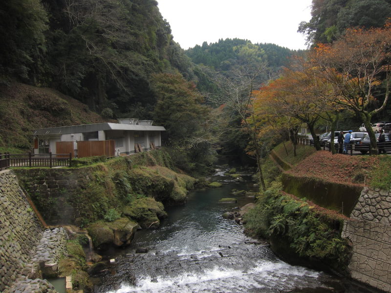 背筋が凍るトラブル発生！一体どうしたらいいのか...晩秋の鹿児島Visit④_e0138081_5214665.jpg