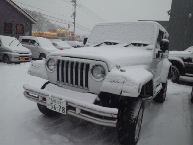 ランクル TOMMY札幌店 12月3日!本格的な冬の到来です☆_b0127002_20222276.jpg
