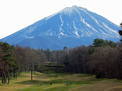 富士は日本一の山（鳴沢ゴルフ倶楽部11/27)_f0055024_181588.jpg