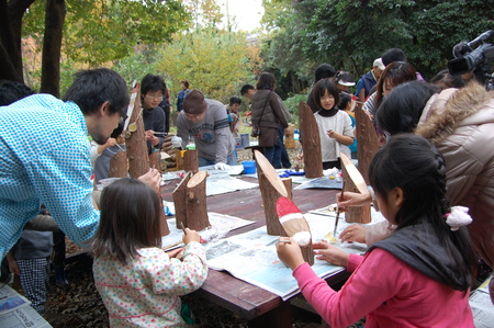 イベント「丸太を切ってサンタを作ろう」 in せんなん里海公園内うみべの森_c0108460_1772034.jpg