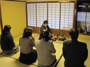 陶芸教室&お茶会_f0233340_1784083.jpg