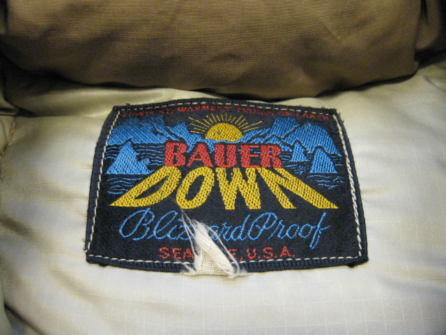 BAUER DOWN カラコラム_b0114845_16372341.jpg