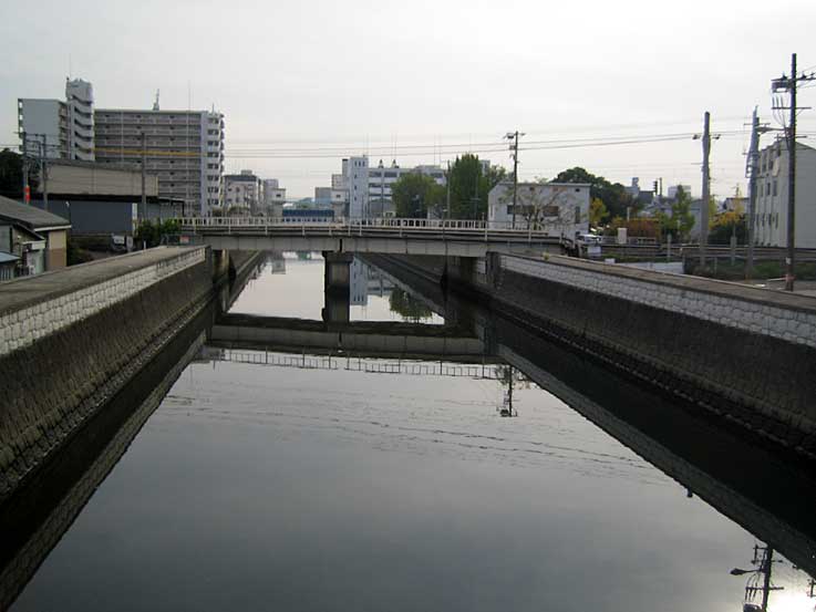 b0057679_9471863.jpg