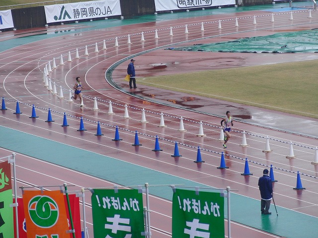 雨の中、懸命に走る選手に勇気をもらう「県市町対抗駅伝」_f0141310_7434437.jpg