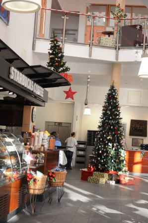 ロンドンでクリスマス気分満喫♪_d0104926_4525440.jpg