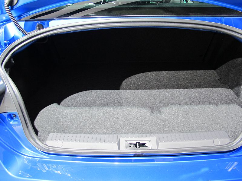 ベールを脱いだ「スバル BRZ」の詳細を語る_f0076731_14522630.jpg