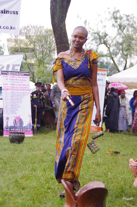 I\'m an African woman! Buy kenya Build Kenya in Nakuru_c0204073_18242683.jpg