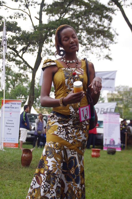 I\'m an African woman! Buy kenya Build Kenya in Nakuru_c0204073_18292526.jpg