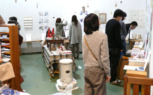 大カレンダー展〜もうすぐ2012年、準備はOK？_a0017350_7333569.jpg