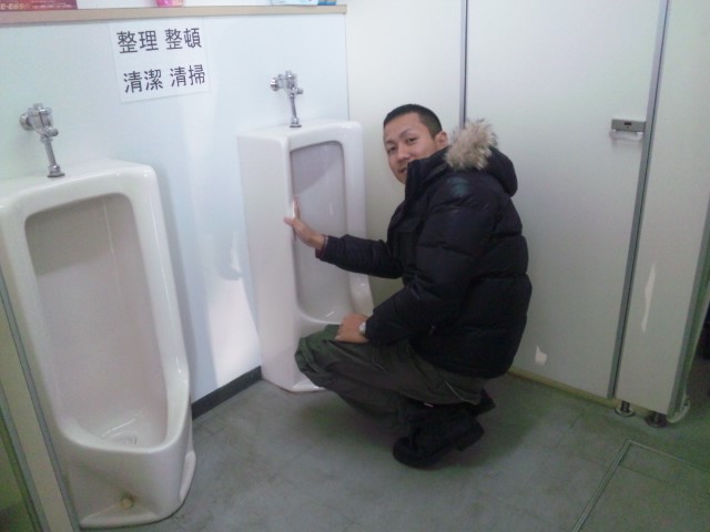 ランクル TOMMY札幌店 12月8日!小野様 グランビア 納車☆_b0127002_2225233.jpg