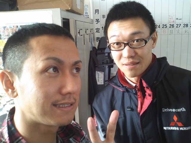 ランクル TOMMY札幌店 12月8日!小野様 グランビア 納車☆_b0127002_2246425.jpg