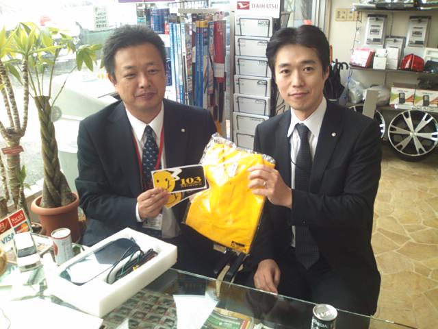 ランクル TOMMY札幌店 12月8日!小野様 グランビア 納車☆_b0127002_2383296.jpg
