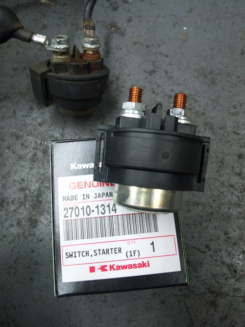 GPZ900R・コンプリート5号機でござる。その6_a0163159_23581657.jpg