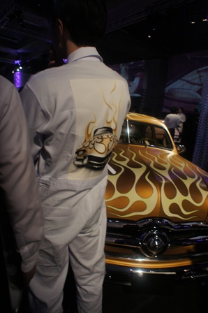 ブランドの選択ー PRADA2012春夏_f0083294_1641929.jpg