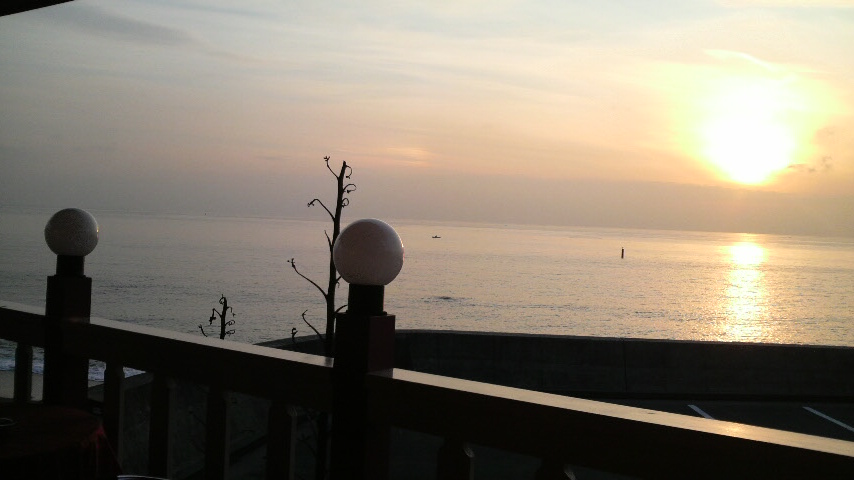 昨日は 秋谷海岸ドンライブでした~_d0103296_2205434.jpg