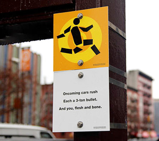 なんと、ニューヨークに俳句つき交通標識が登場!!!_b0007805_04760.jpg