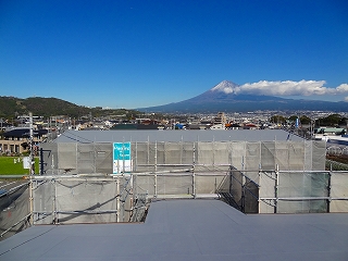 e0238112_14381367.jpg