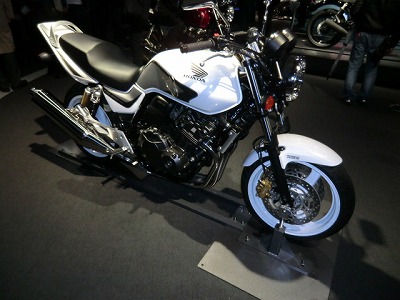 東京モーターショー2011～バイクレポート編②～_e0114857_2461073.jpg