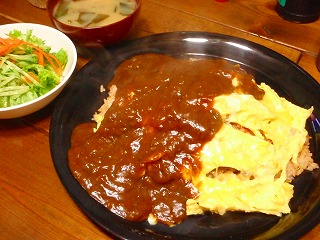 11.12.08.(木)　オムカレー_b0052375_1425954.jpg