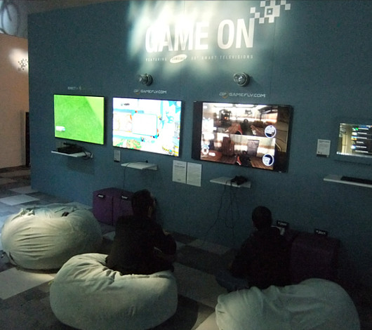 タイムズ・スクエアに過去最大スペースでオープン　Wired Store 2011_b0007805_0551585.jpg