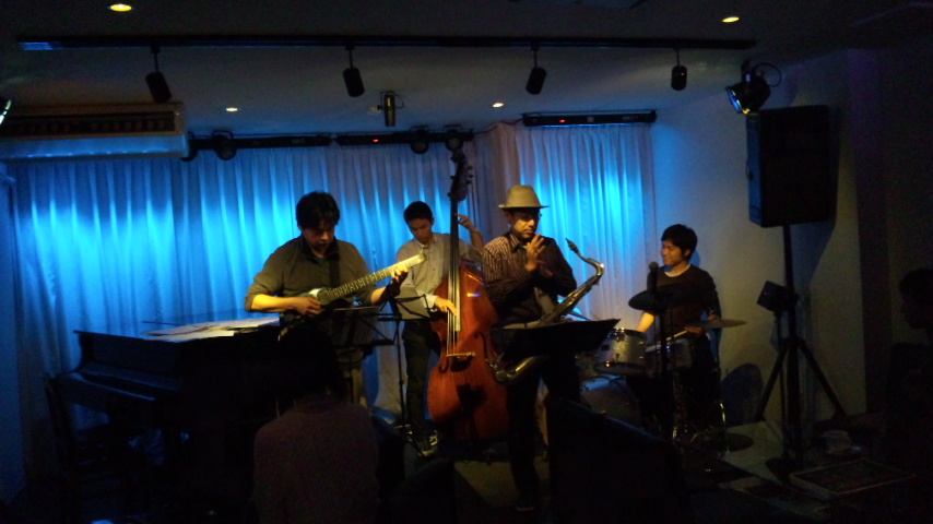 土曜日 今日はセッション♪_b0115606_12182687.jpg
