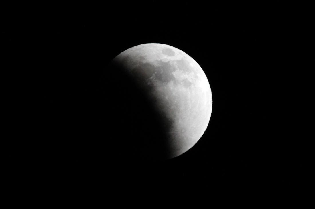 lunar eclipse_e0190023_23444362.jpg