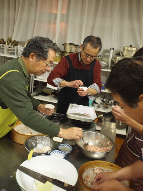 久山町男子料理教室。_c0175022_1424062.jpg