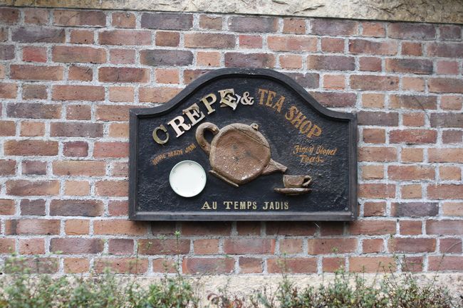 AU TEMPS JADIS & ORNE DE FEUILLES_d0148729_20504071.jpg