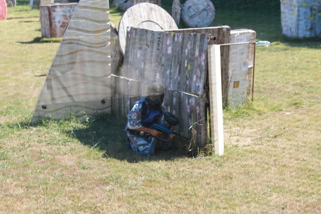 Paint Ball @ Combat Zone SEACON_d0222641_1515145.jpg