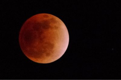 Lunar eclipse_a0167912_0102924.jpg