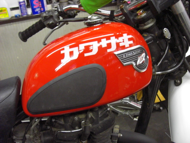 250TR POSH 左出し アップマフラー スクランブラー トラッカー