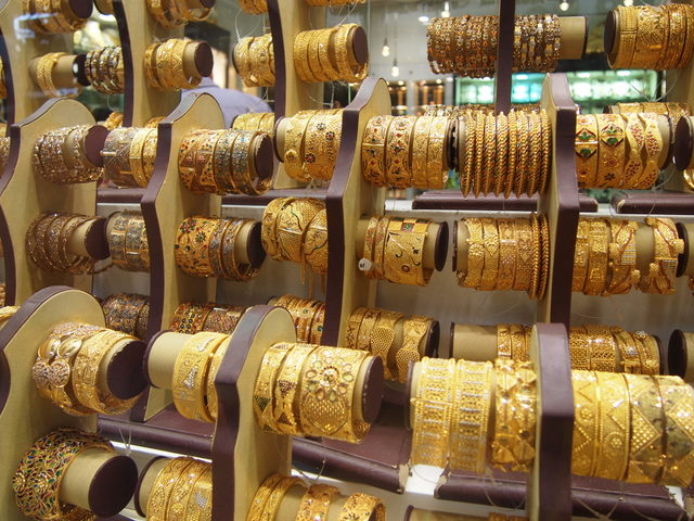 ドバイのゴールドスーク ハナトモのベルギー スウェーデン オーストラリア シンガポール日記 ドバイのゴールドスーク ハナトモのベルギー スウェーデン オーストラリア シンガポール日記