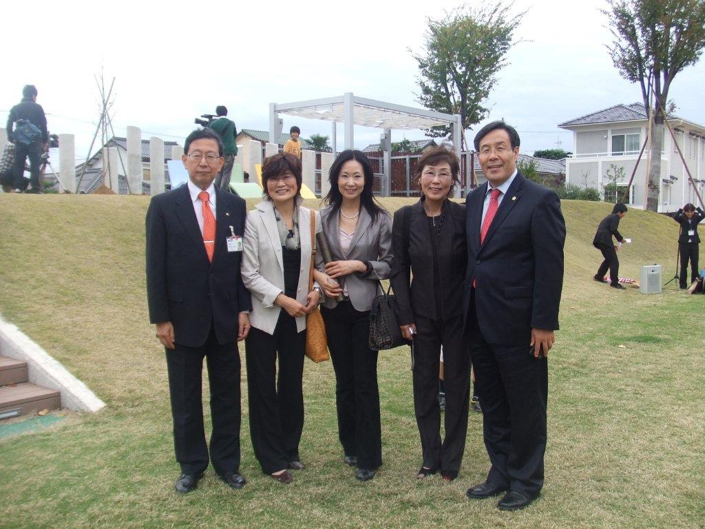 鳥取市と韓国・清州市姉妹都市提携２０周年記念事業に招待（11月2日）_e0091085_1856537.jpg