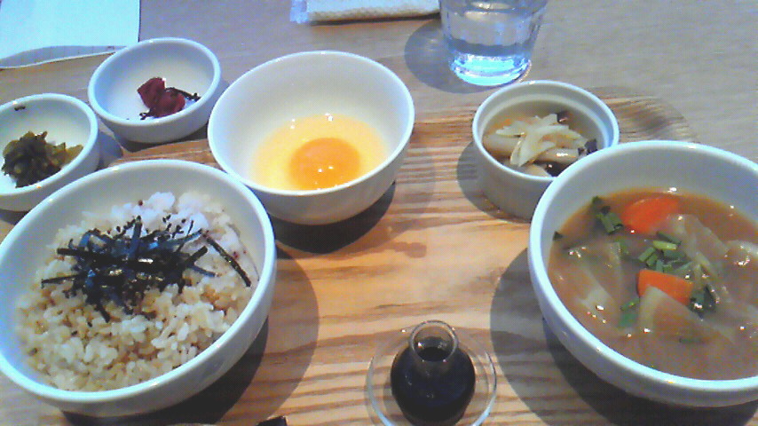 f0222152_18295.jpg