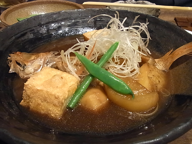 新しくなった博多駅を視察!+これからの人生を考える飲み会!_b0186200_21365813.jpg